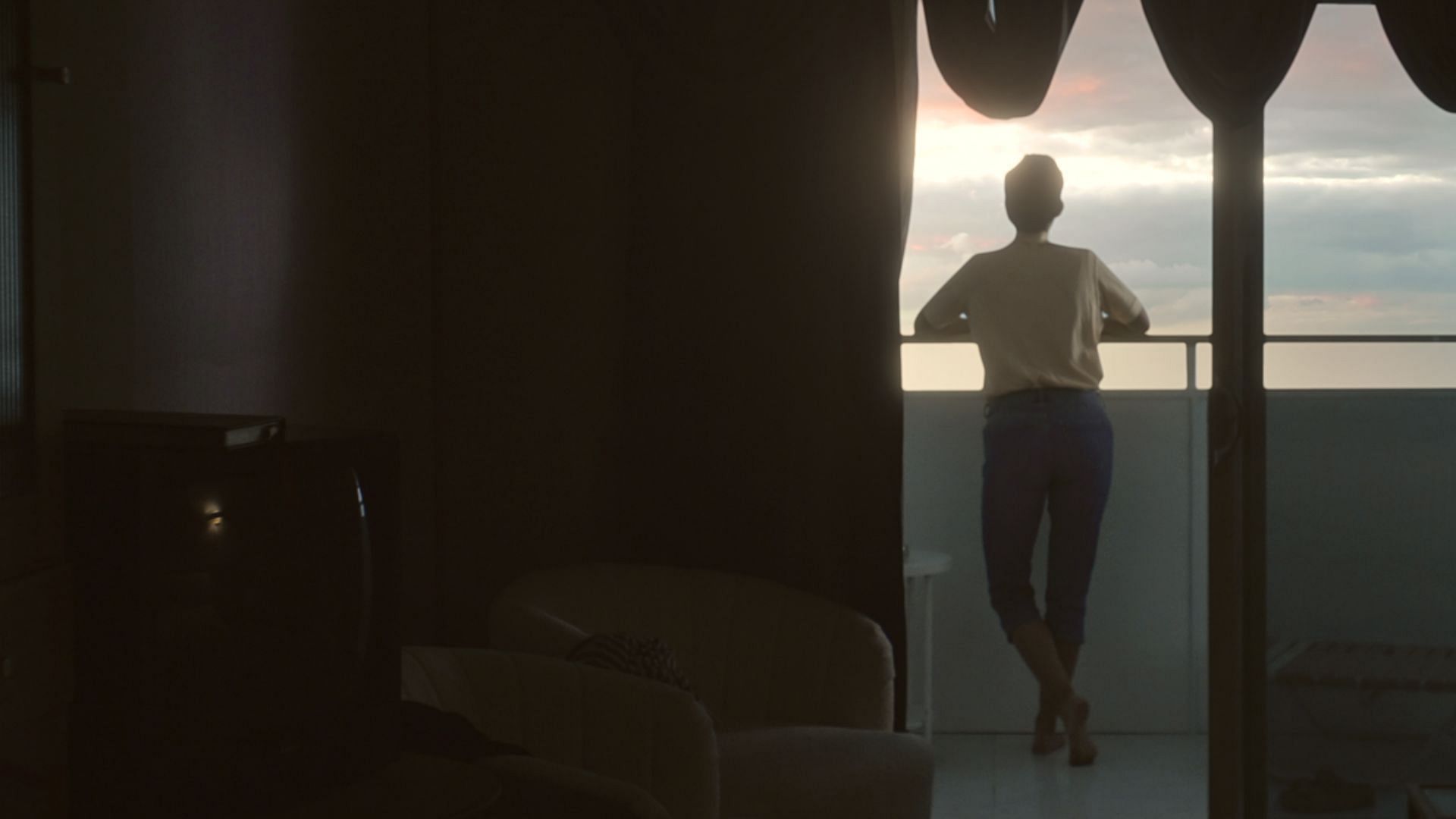 Still from Amy Bradley is Missing (Image via Netflix Tudum)